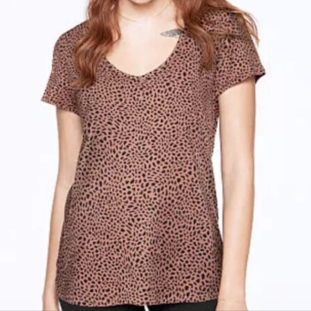 NWT VS VICTORIAS SECRET PINK SHORT SLEEVE PERFECT V-NECK TEE TOP LEOPARD SIZE M